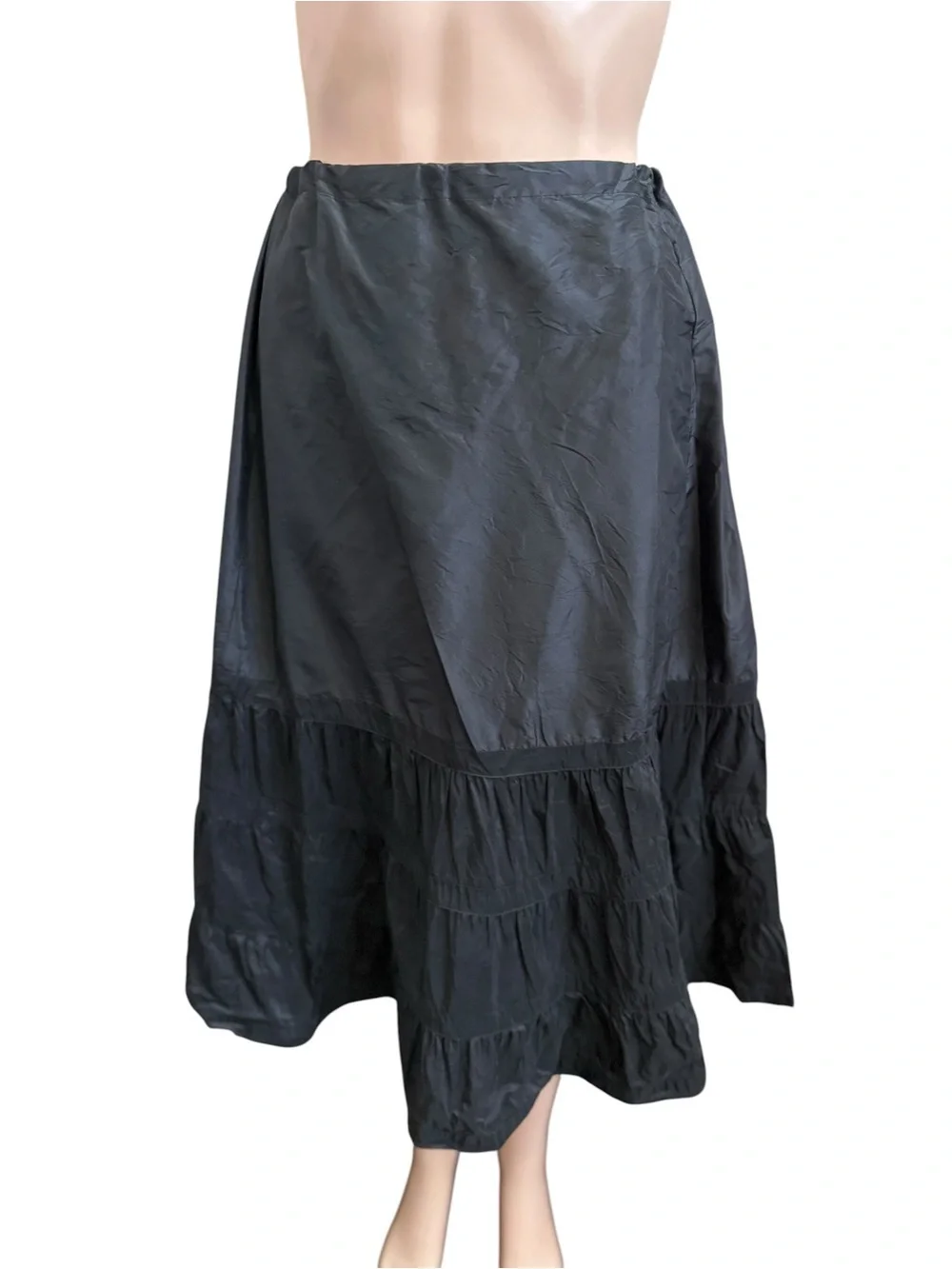 J.Crew Black 100% Silk Tiered Maxi Skirt | Taffeta | Size 8 vintage 2000’s